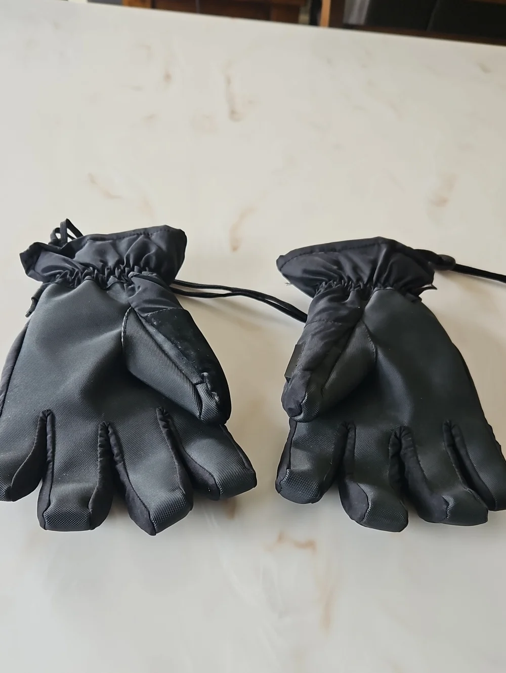 Dakine Black Insulated Winter Mittens with Fingers/Waterproof